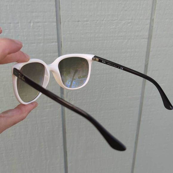 Ray-ban CATS 1000 Colormix White and Black Oversized Sunglasses - Picture 7 of 7